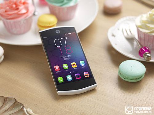 美圖M6和OPPO R7對比評測2