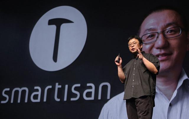 讓老羅頭疼的難題:錘粉倒戈 銷量不振