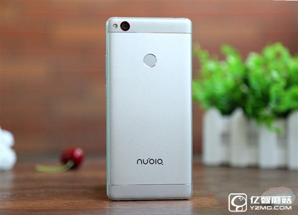 努比亞Z11和小米5哪個好 小米5與nubia Z11區(qū)別對比