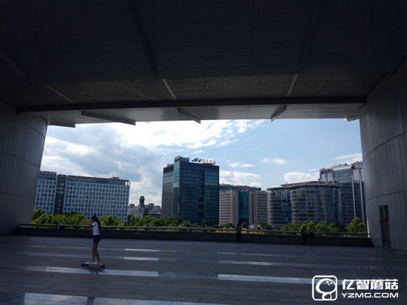 尖phone對決:榮耀5A PK 紅米Note 3(暫不發布)