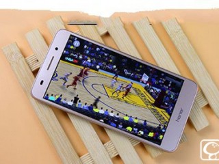 榮耀暢玩5A能玩大中型游戲嗎？榮耀暢玩5A玩游戲卡嗎？