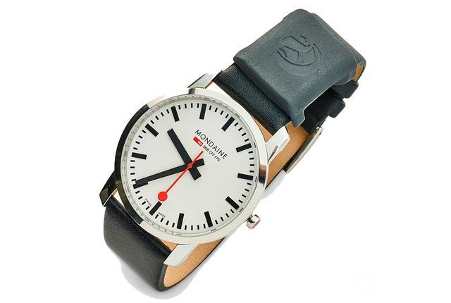 你見過能進行移動支付的傳統(tǒng)手表嗎?