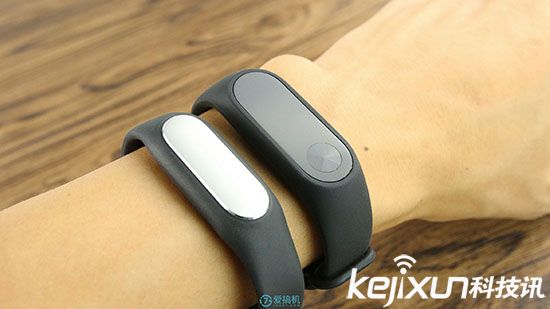 小米手環怎么用 小米手環2有什么特點？
