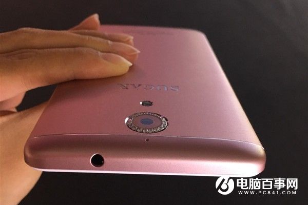 SUGAR F7糖果手機(jī)正式發(fā)布 售價(jià)1699元起