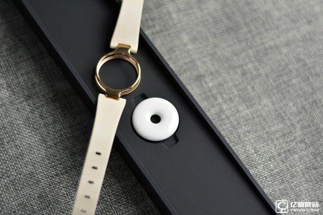 Amazfit月霜圖賞:一言不合就拼顏值