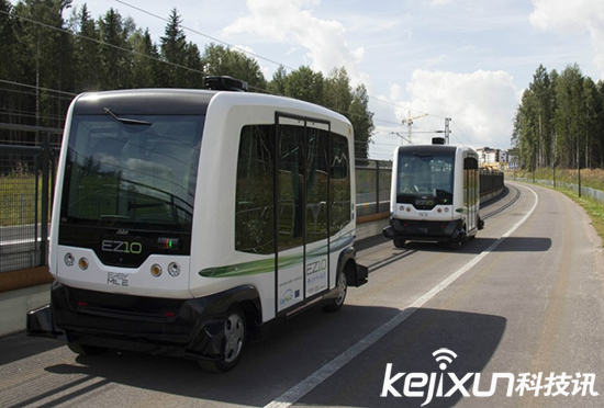 大巴起火致30人遇難 智能大巴車或許成未來首選