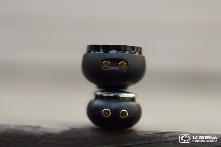 小米手環(huán)2、小米手環(huán)1對比評測 它很好可是很難搶