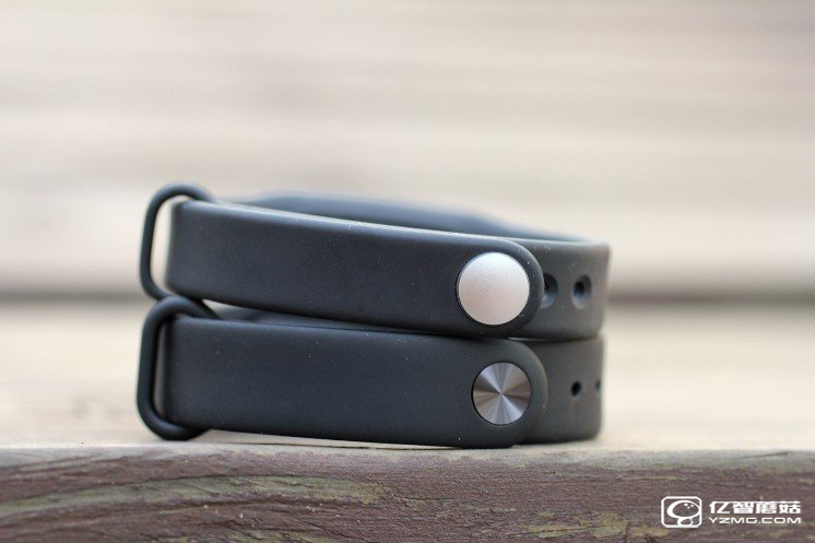 小米手環(huán)2、小米手環(huán)1對比評測 它很好可是很難搶