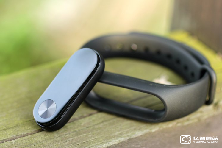 小米手環(huán)2、小米手環(huán)1對比評測 它很好可是很難搶