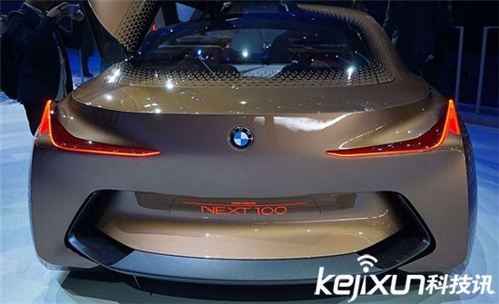 寶馬宣布推出無人駕駛汽車 或與2021年亮相