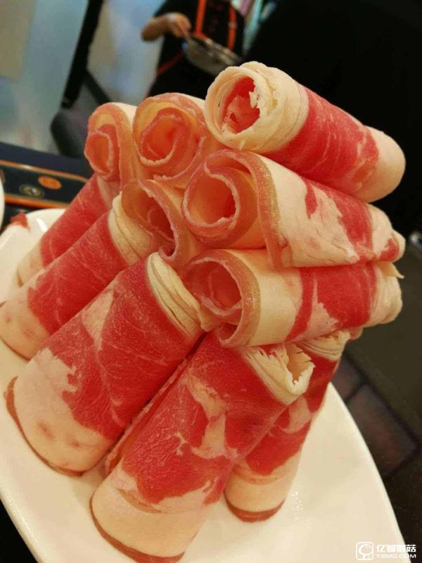 榮耀8上手體驗(yàn)評(píng)測(cè)：雙玻璃能否突圍金屬時(shí)代?