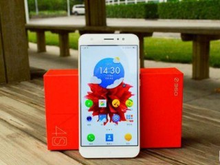  中興小鮮4和360手機(jī)N4S區(qū)別對比評測