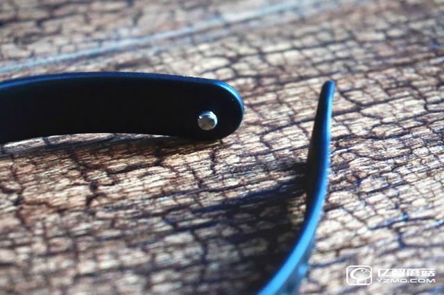 bong 3 HR智能手環(huán)首發(fā)開(kāi)箱評(píng)測(cè) 169的價(jià)格和小米手環(huán)2比怎樣？