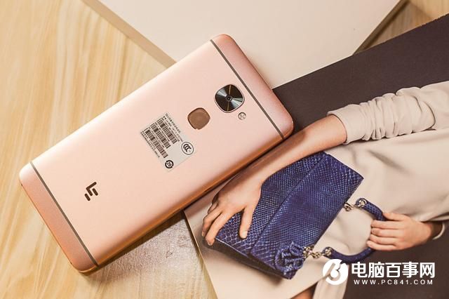 OPPO小米模式已過時 線下線下完美融合才有未來