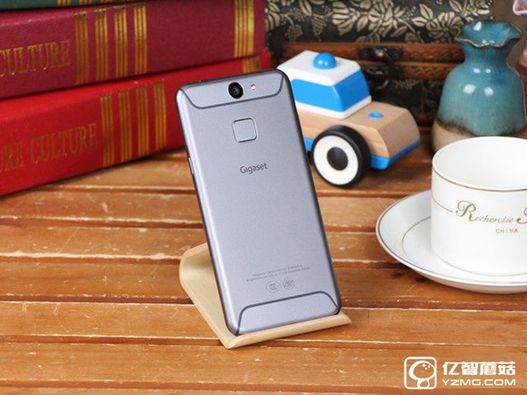 2016年最好看的手機有哪些?暑期必換熱門手機推薦