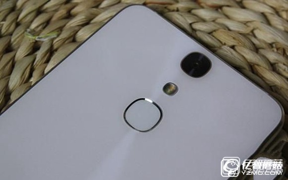 2016年值得買的手機有哪些?近期超值質價比智能機推薦