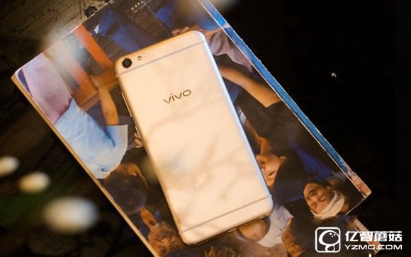 白色好看的手機有哪些 6款2016高顏值白色手機推薦