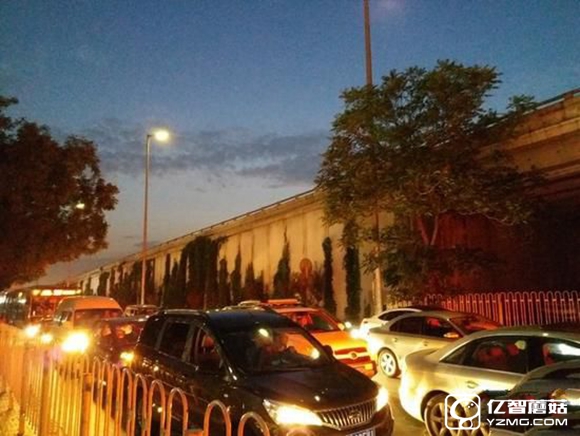 三星 C7質量怎么樣？三星Galaxy C7值得買嗎？ 