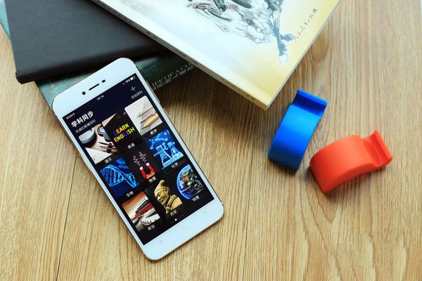 imoo學習手機 imoo學習手機