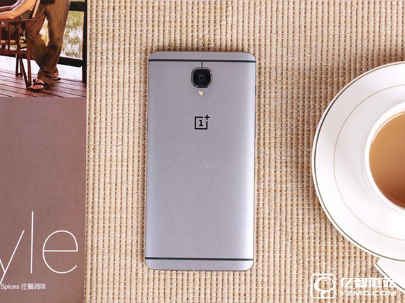 2000元左右有哪些手機(jī)？五款2000左右好質(zhì)量手機(jī) 