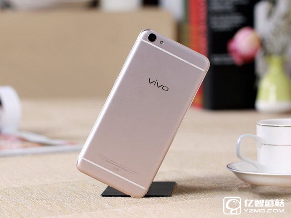 2000元左右有哪些手機(jī)？五款2000左右好質(zhì)量手機(jī) 