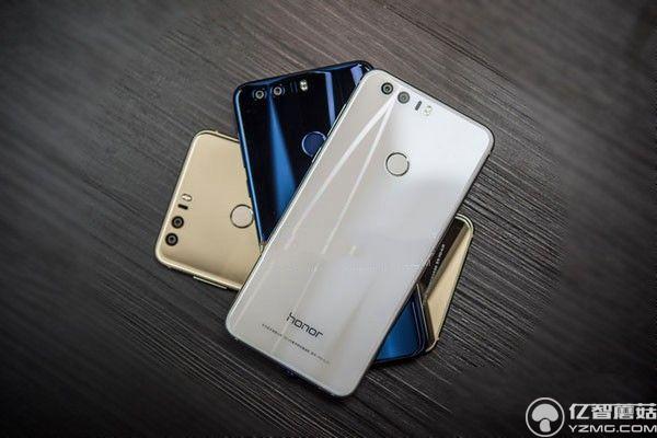 榮耀Note8和8買哪個(gè)好?續(xù)航拍照與對比總結(jié)