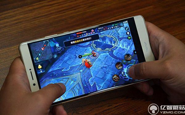 榮耀Note8和8買哪個(gè)好?續(xù)航拍照與對比總結(jié)