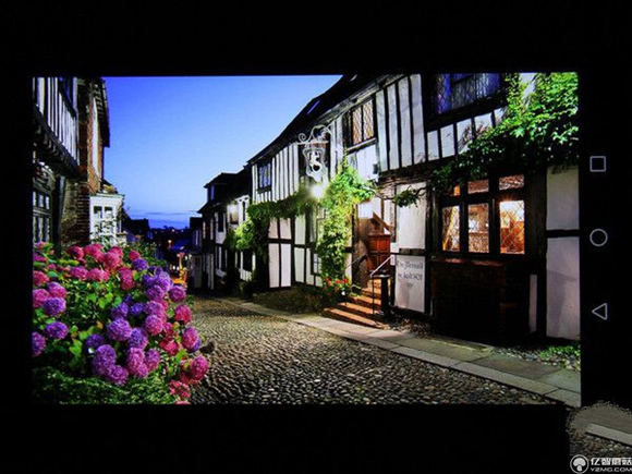 華為Mate 8 華為Mate 8