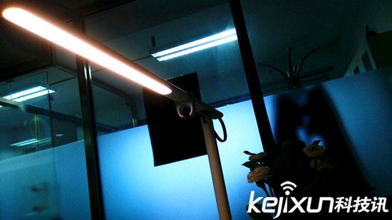 小米米家臺燈體驗評測：現代主義智能臺燈