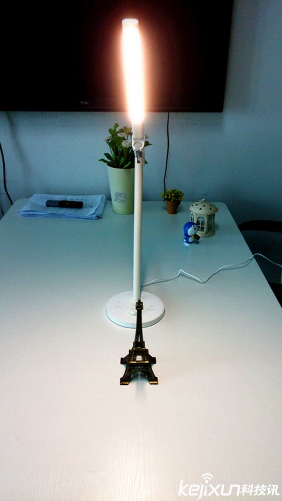 小米米家臺燈體驗評測：現代主義智能臺燈