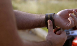 騎車太快有危險   Woolf智能手環提醒你慢下來（視頻）