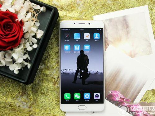 都是拍照好選手 八款超強拍照手機推薦