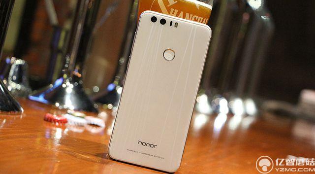 八月旗艦機哪款好 2016年8月值得買的旗艦手機推薦