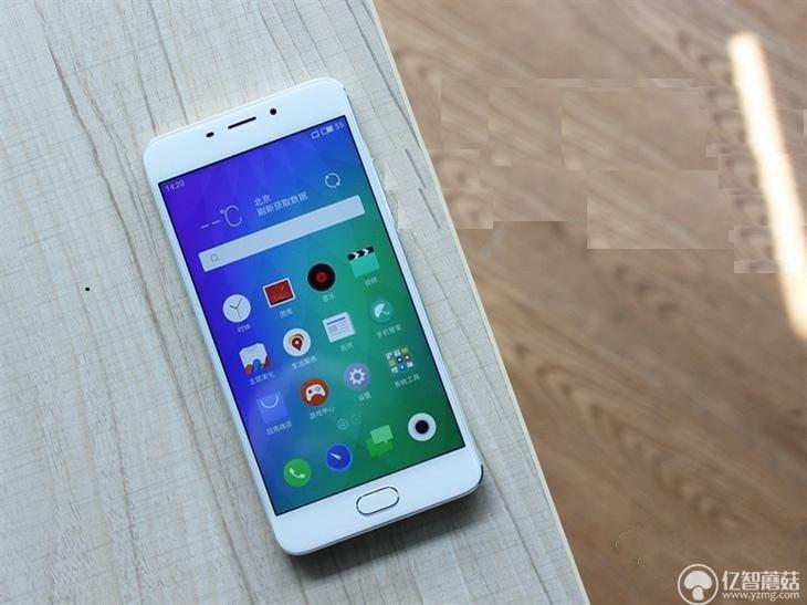 魅藍(lán)E評(píng)測(cè):1299元高逼格!對(duì)比魅藍(lán)note3品質(zhì)提升在哪?