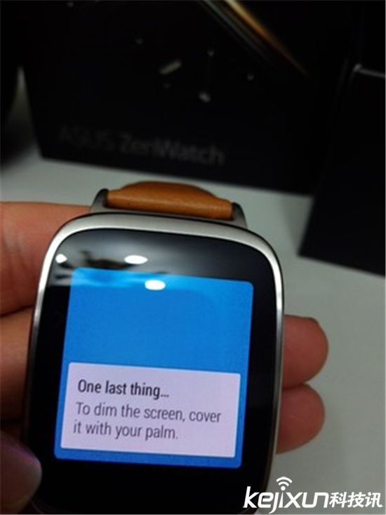 華碩ZenWatch3手表登陸美國 與蘋果iwatch2直接對話