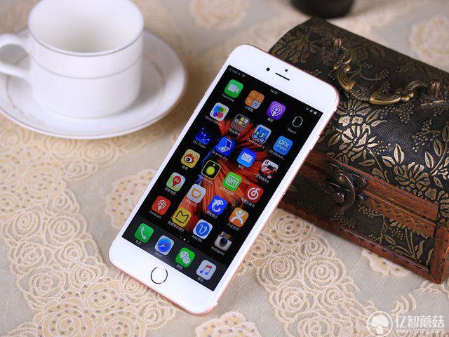 以為只有蘋果? 扒扒奧運健兒都用啥手機