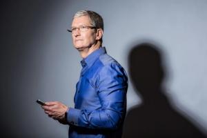 蘋果CEO庫克：帶領(lǐng)蘋果是個孤獨的工作 但不需要同情