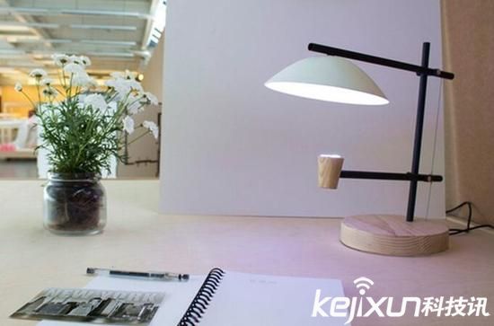 智能改變生活:聰明有格調的智能臺燈