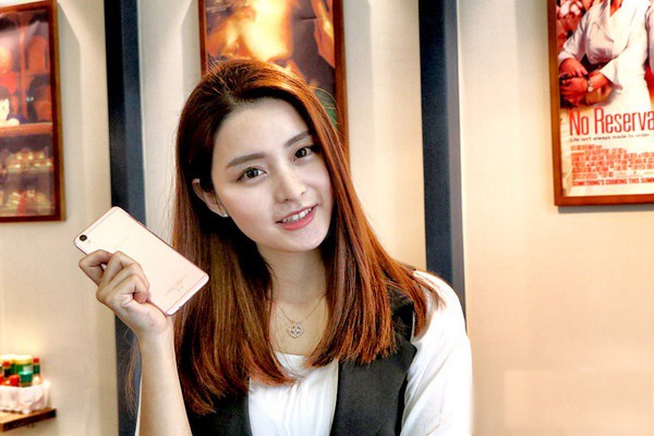 OPPO上半年增長翻番 高層坦言仍“芒刺在背”