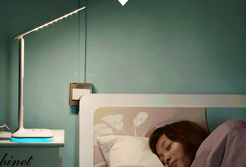 REMAX折疊護眼臺燈：路遙知馬力日久見燈芯