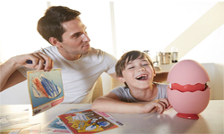 Egger“怪獸”可以陪小孩聊天    還能秒變投影