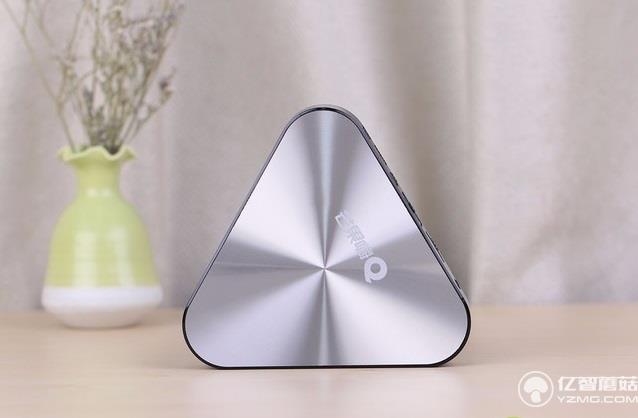 芒果嗨Q H5外形設計