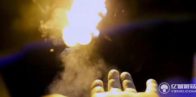 戴上Pyro腕帶 神奇的事情會發生