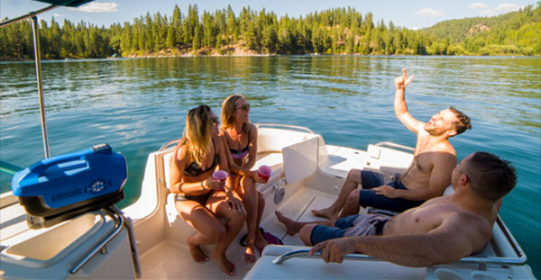 有了戶外式便攜空調(diào) 那些童年記憶里的小風(fēng)扇簡(jiǎn)直O(jiān)UT了