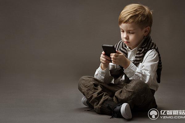 你家的電視機多久沒開了？被遺忘的電視在“呼喚”主人