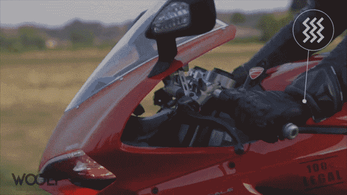 這支智能腕帶能幫你免吃罰單 駕車超速就震動