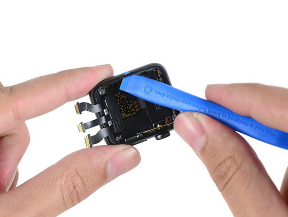 Apple Watch Series 2拆解: 機內已經大不同
