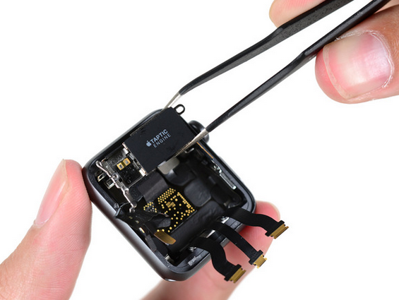 Apple Watch Series 2拆解: 機內已經大不同