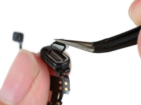 Apple Watch Series 2拆解: 機內已經大不同