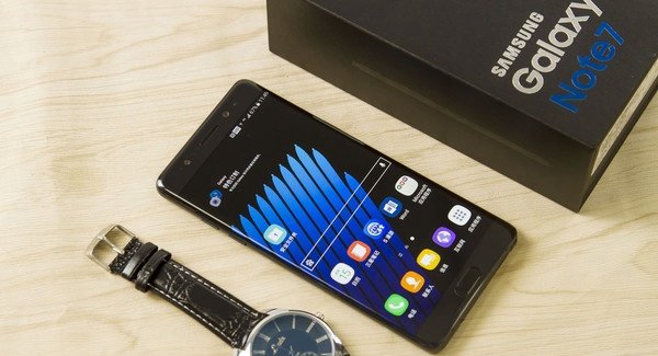 美國通信委員發出警告 飛機上禁用三星Note 7